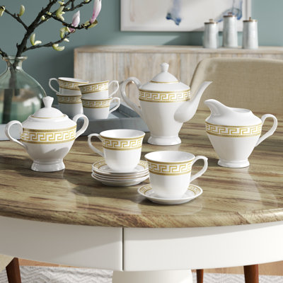 Mercer41 Ocilla 43oz. Geometric Teapot