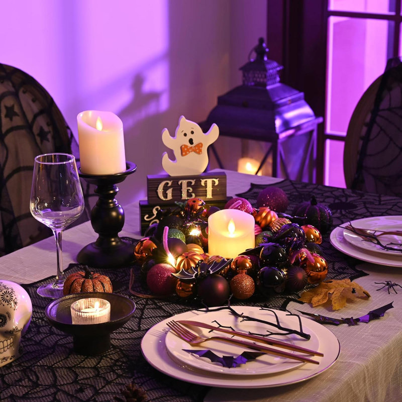Couronne d'Halloween pour porte d'entrée avec lumières, guirlande de citrouille mignonne pré-éclairée de 12 pouces avec guirlande incassable pour centre de table