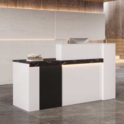 Bureau de réception ergonomique avec espace de rangement gauche surélevé