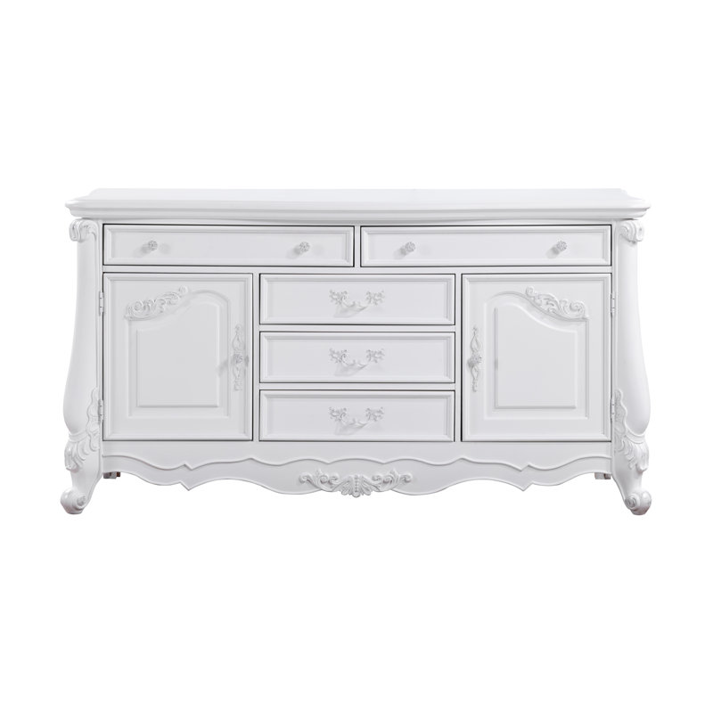 Commode à finition blanche