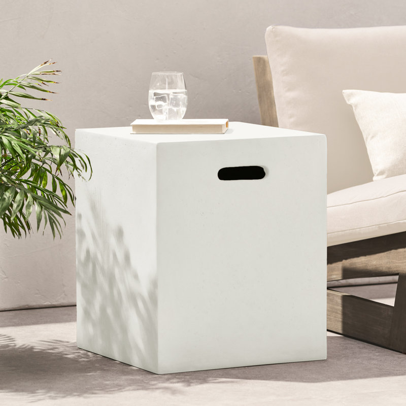 Table d'appoint blanche 16 x 20 pouces en tant que support de réservoir, conception moderne, béton léger, support en métal massif, aucun assemblage requis, convient à un décor
