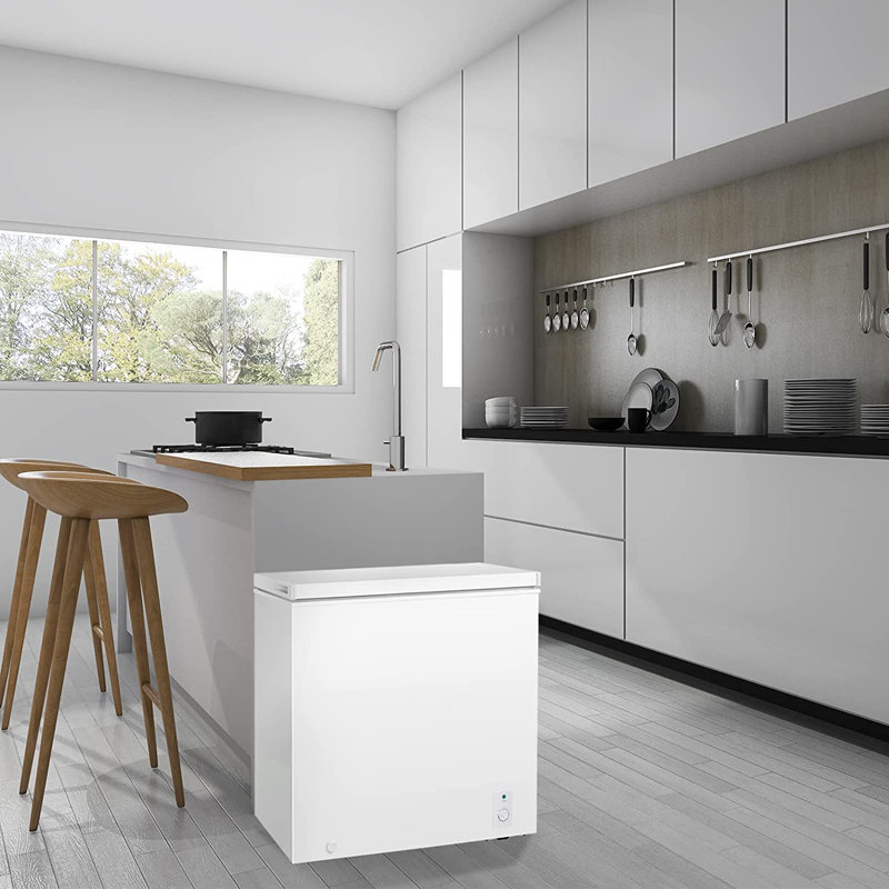 7.0 Cu.ft Deep Freezer, Chest Freezer with 7 Temp Settings, Energy Saving, Quiet, Balanced Hinge, White
