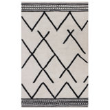 Area Rug in Black/Beige