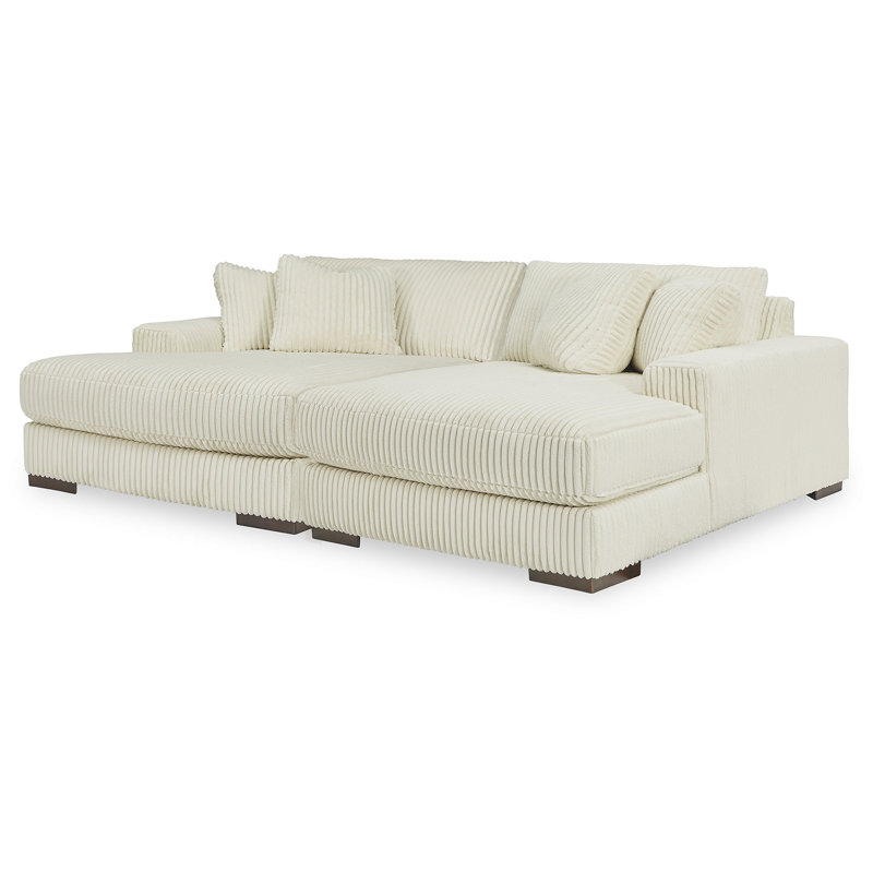 Lindyn Super Chaise, White, 38" H x 102" W x 70" D