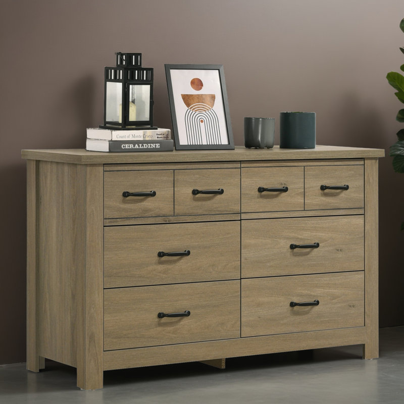 Commode 8 tiroirs Hagerty, Brun clair