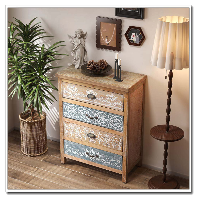 Commode vintage à 4 tiroirs en bois vieilli
