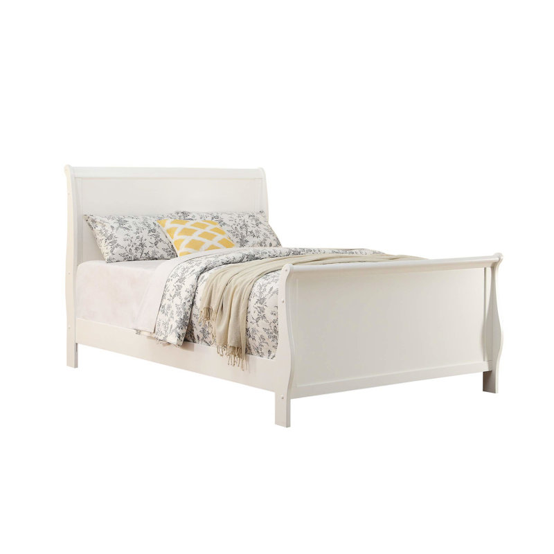 Structure de lit grand format avec tête de lit en contreplaqué blanc et base dans la chambre à coucher, Grand lit