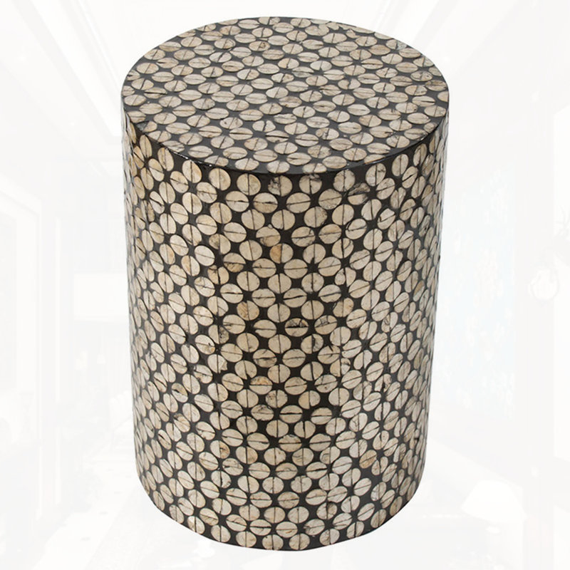 Table d'appoint décorative