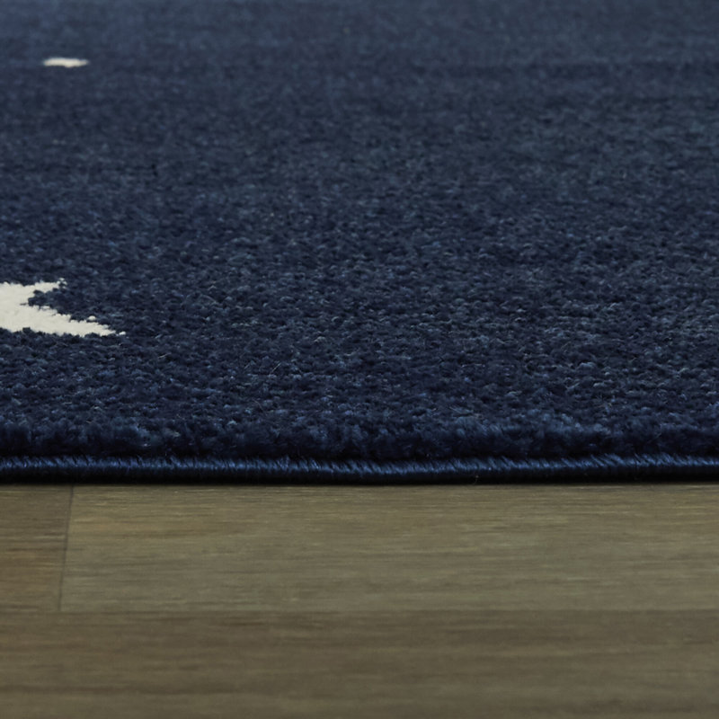 Tapis d'intérieur / extérieur tissé à la machine Gile, Rectangle 5 pi 3 po x 7 pi, Blanc / Bleu marine