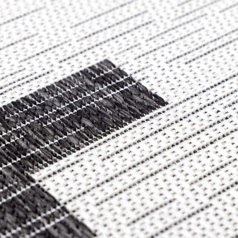 Tapis d'extérieur marocain noir et blanc Aafreen, Rectangle 7 pi 10 po x 10 pi 2 po