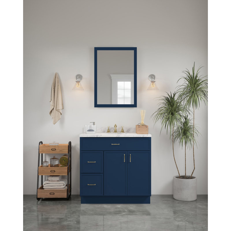 Miroir de salle de bain 24 po x 34 po Shaker, Marine