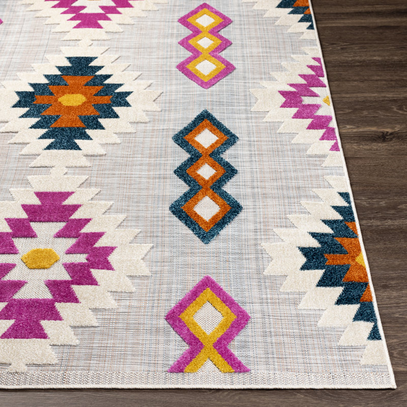 Annora Southwestern Indoor / Outdoor Rug, Rectangle 5'3" x 7'3"