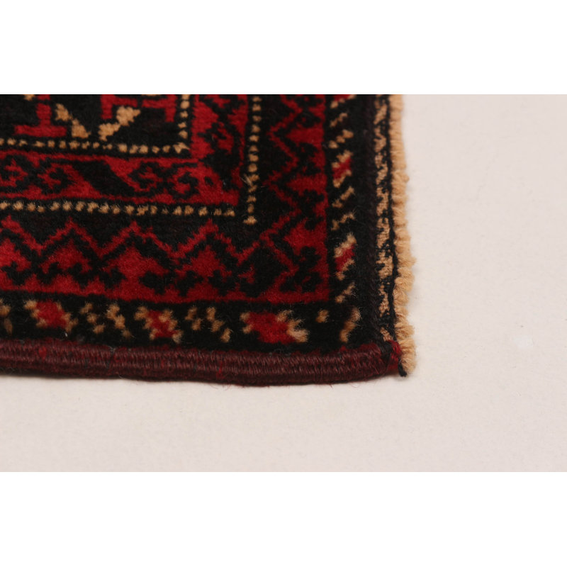Tapis rouge Teimani 3 pi 11 po x 7 pi 3 po
