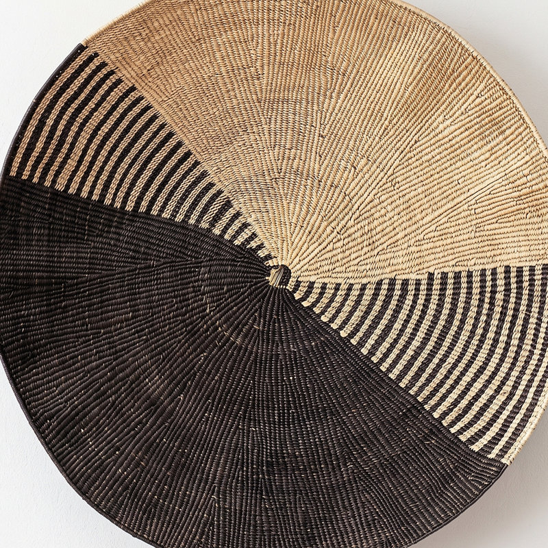 Two-Tone Palm Leaf Handwoven Round Wall Basket, 11.8'' H x 11.8'' W x 1.5'' D