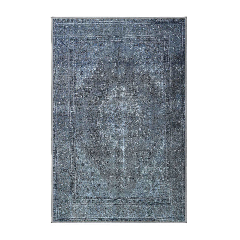 Shilvodan Oriental Indoor Rug, Rectangle 4' x 6'