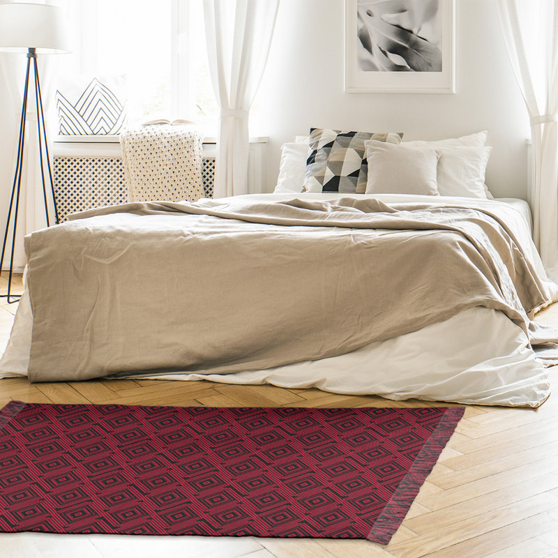 Tapis rouge à motif de labyrinthes carrés Mcguigan, Non