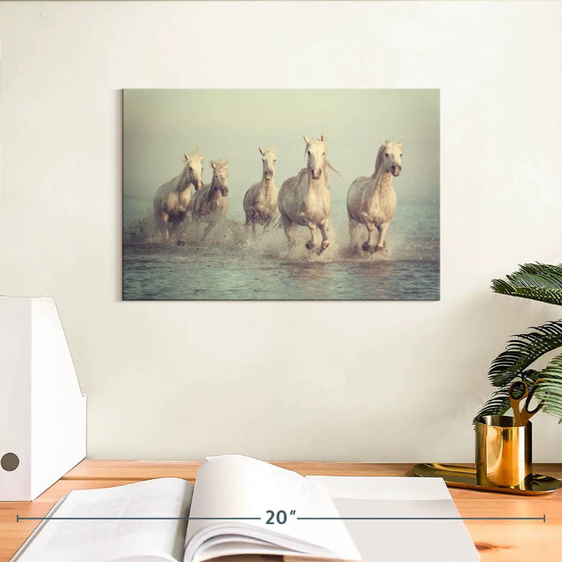 Brampt Camargue chevaux blancs, H 8 po x l 12 po