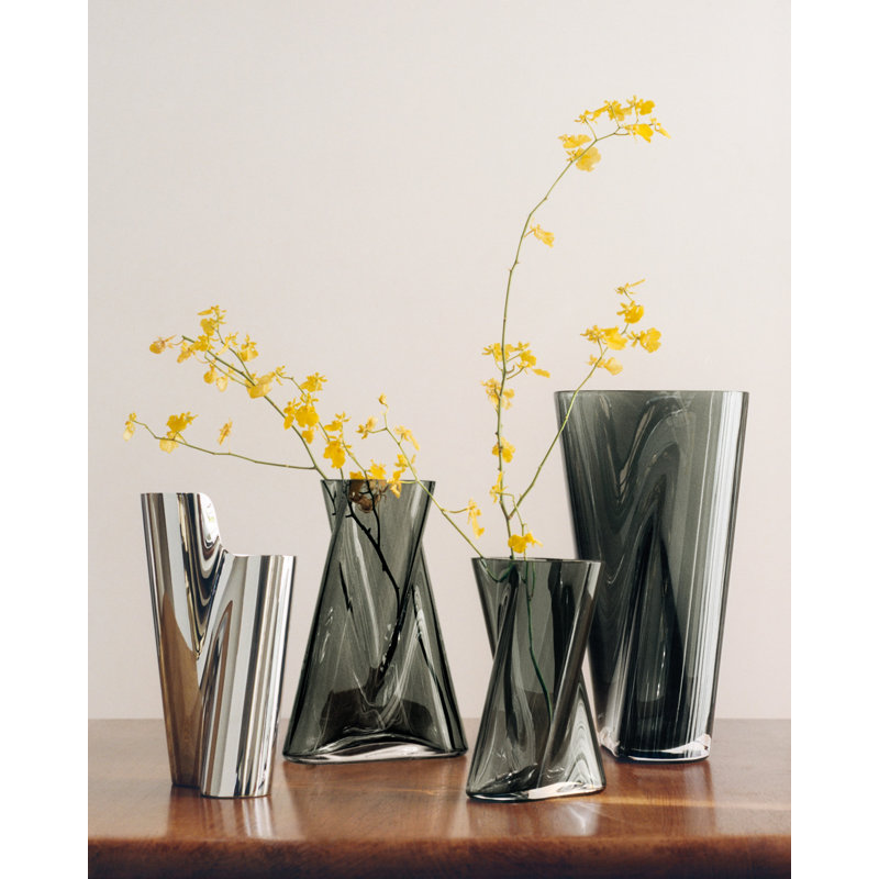 LITUUS Vase, Medium, in stainless steel, 8.97" H x 4.48" W x 4.41" D