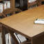 Bureaux rectangulaires en bois massif noyer clair-107240859