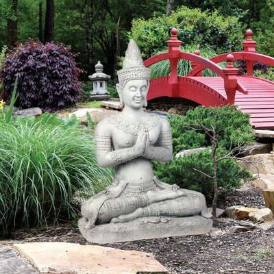 Statue de bouddha thaï Ayutthaya en prière