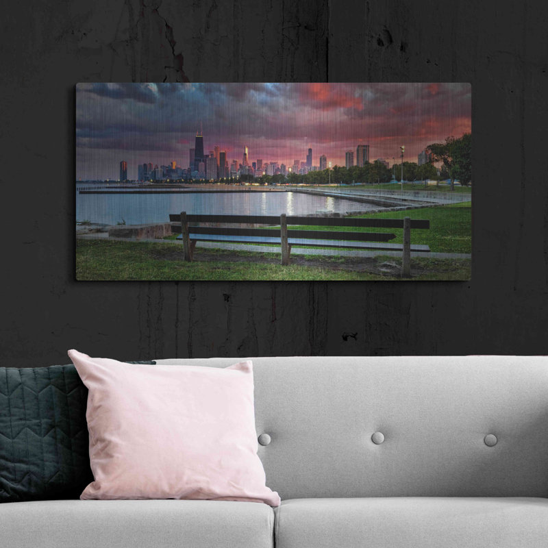 «North Avenue Beach At Sunset» par Larry Malvin, H 24 po x l 48 po