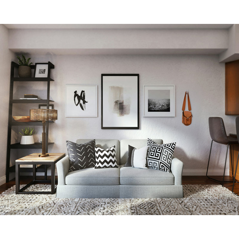 Lumi Home Furnishings, Nickel brossé