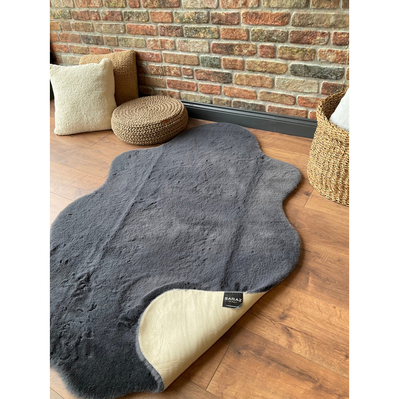 Wilton Machine Woven / Power Loomed Area Rug, Novelty 100 x 150cm