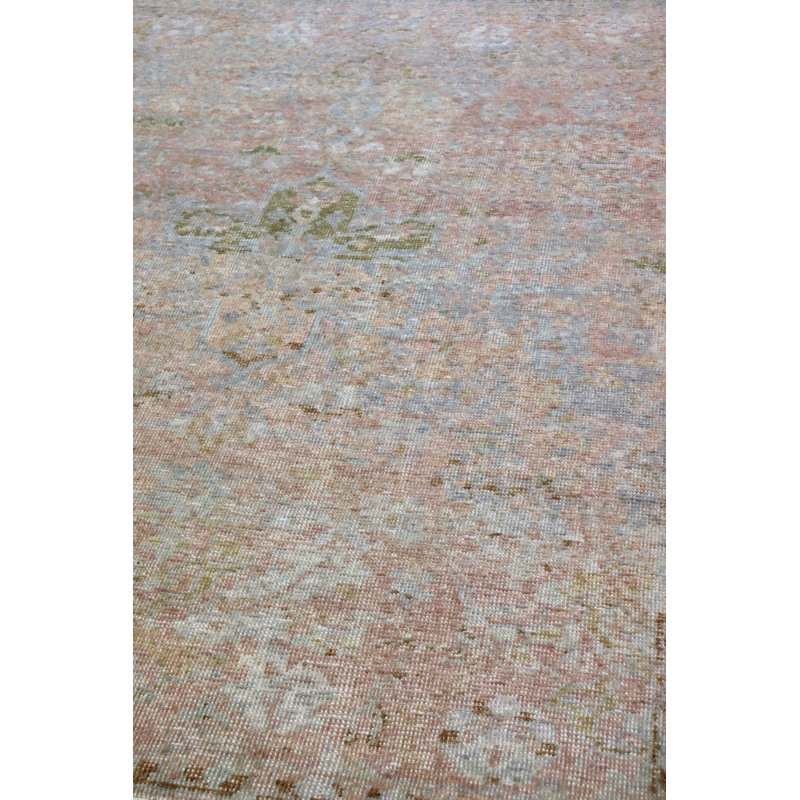 Serapi One-of-a-Kind 4' X 5'11" Area Rug