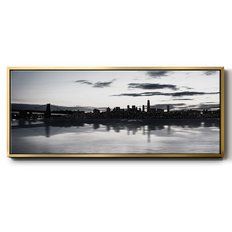 Toile encadrée, «Shimmering Skyline», H 8 po x l 20 po