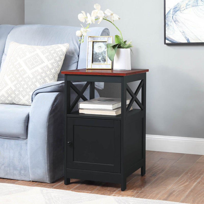 Darek End Table, Cherry/Black