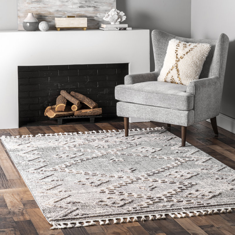Makaila Geometric Indoor Rug, Rectangle 4' x 6' 8"