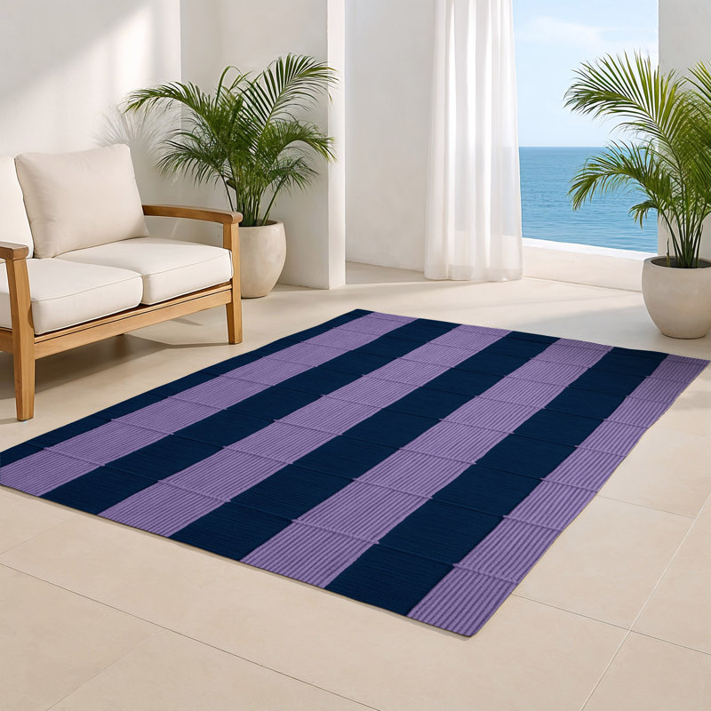 Checkered Blue Indoor and Outdoor Area Rug, Rectangle 2' x 3'