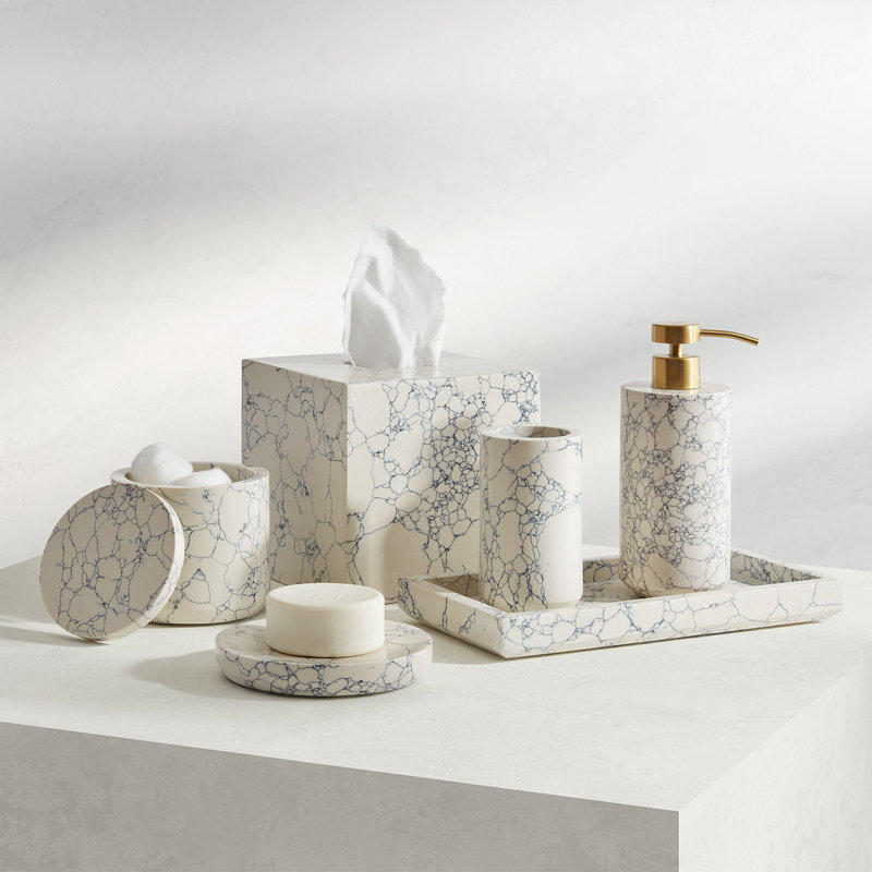 Paca Tissue Box Cover