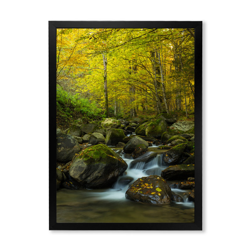Belle cascade de forêt d'été - décoration murale traditionnelle sur toile, Toile avec cadre noir, H 12 po x l 20 po x P 1 po