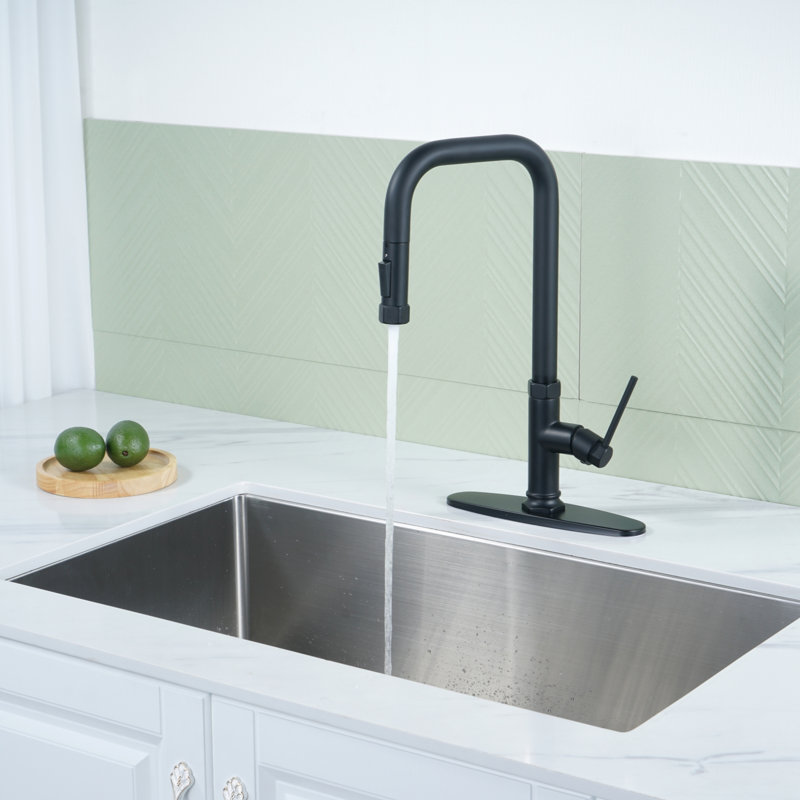 ARCORA Pull Down Kitchen Faucet, Matte Black