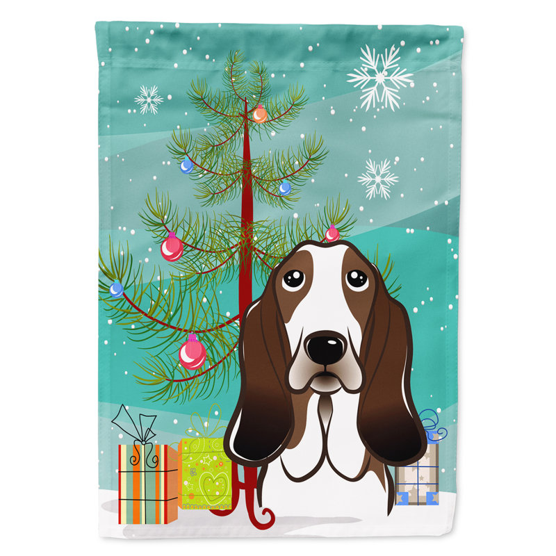 Drapeau en polyester 2 côtés sous l’arbre Silloth, Basset hound, H 40 po x l 28 po x P 0,01 po, Drapeau pour la maison