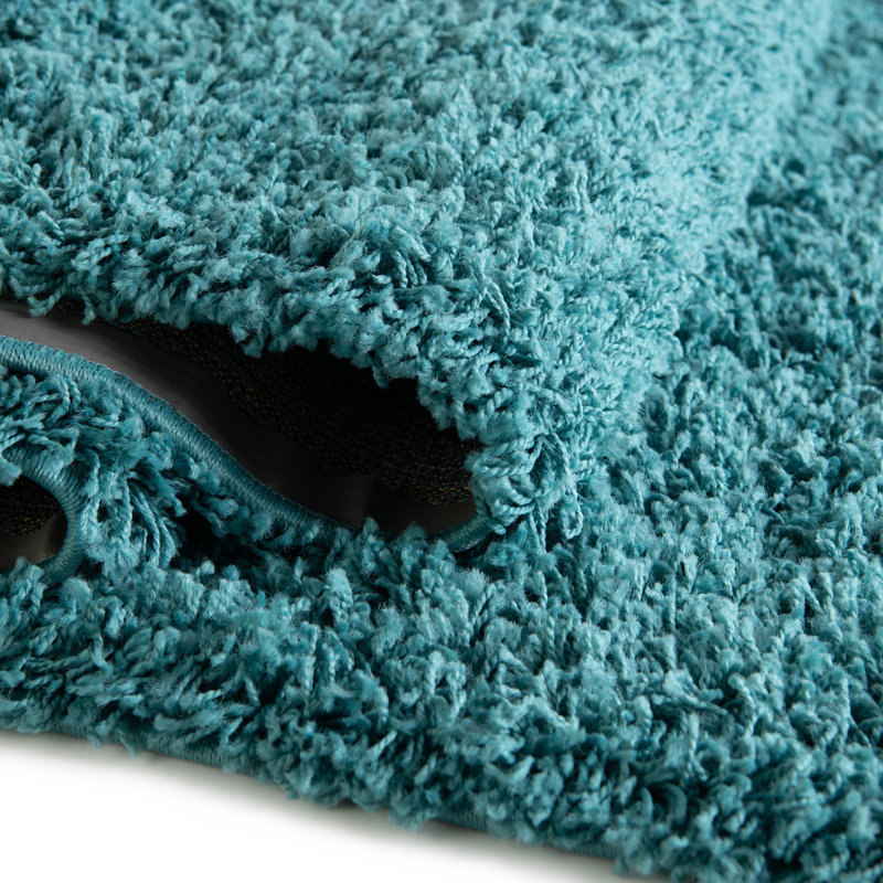 Tapis bleu Renesha, Rond 6 pi