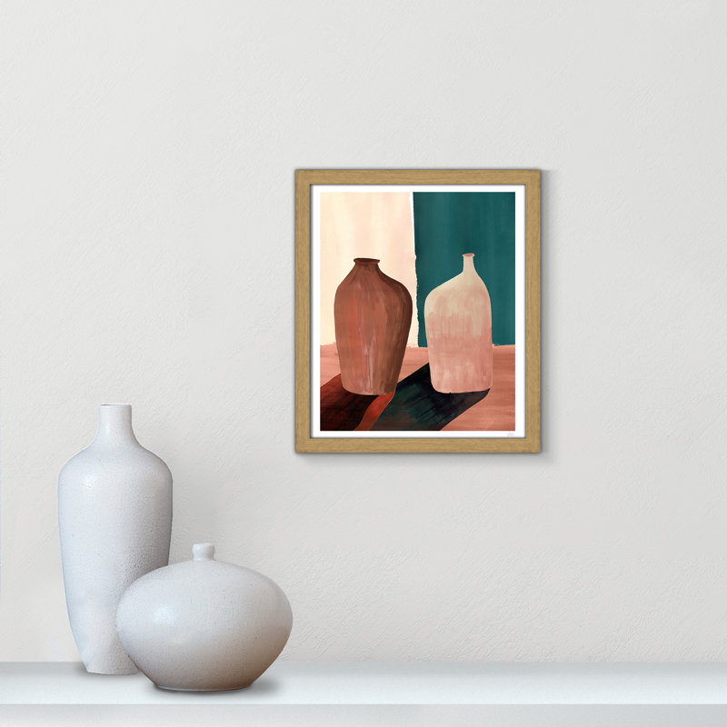 Contrast Pots Print par Violets Print House, Grain de bois naturel, L 13 po x H 15 po, Impression encadrée