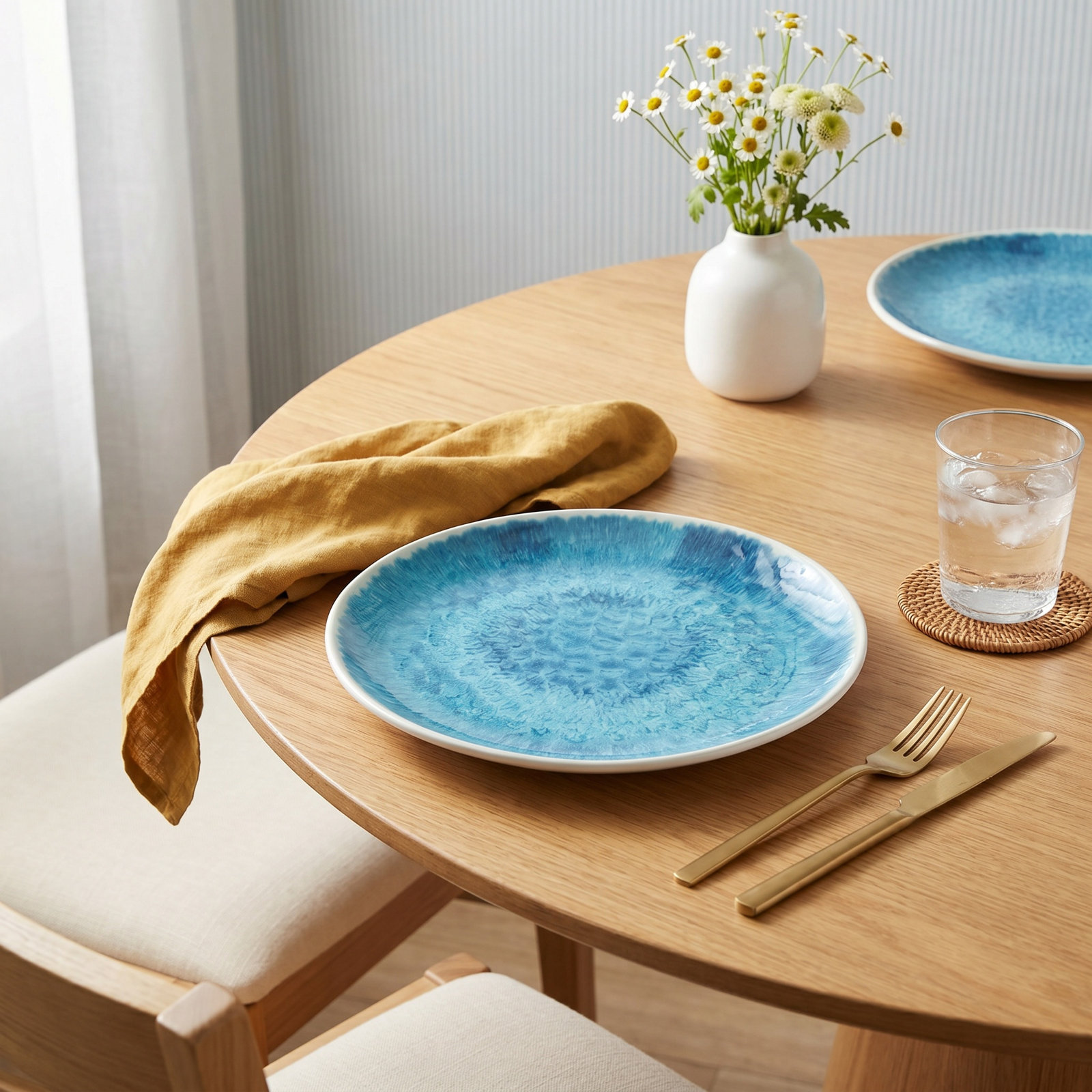 Flora 11" Dinner Plate, Blue