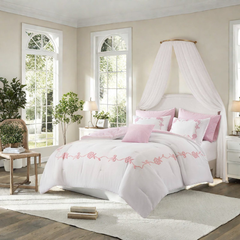 Gingham and Floral Comforter Set