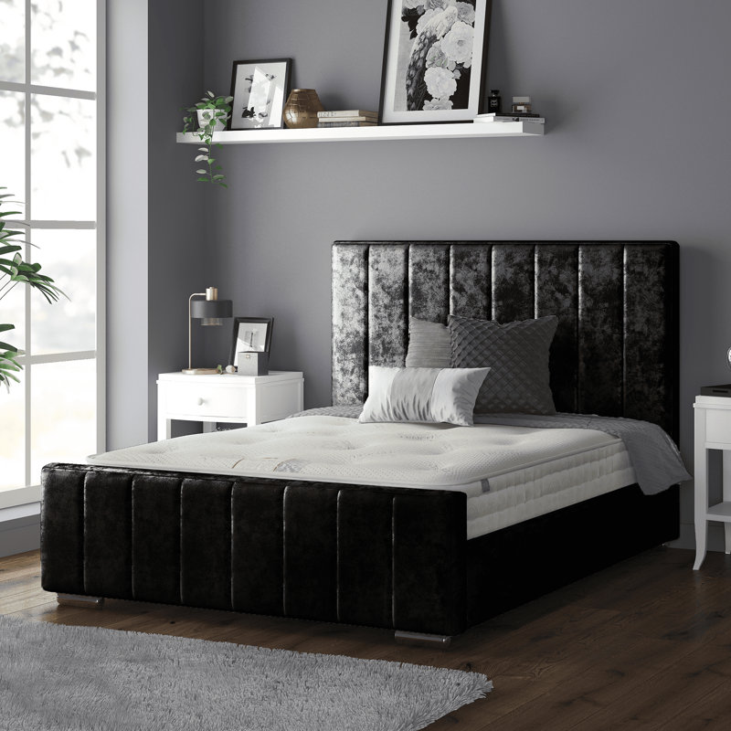 Merkle Upholstered Bed, Kingsize (5'), Black