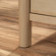 Bureau d'ordinateur brun de style transitionnel avec un grand plateau et de nombreux tiroirs de rangement, idéal pour l'organisation de la maison.