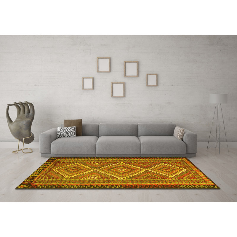 Layleigh Washable Southwestern Indoor Rug, Square 4'