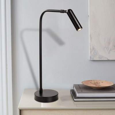Lampe de table en métal