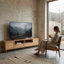 Meuble télé 86,6 po, console multimédia avec pieds en bois massif, 2 armoires de rangement et tablettes ouvertes pour cinéma maison-984766574