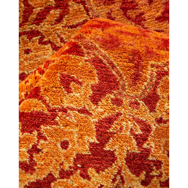 Classic One-of-a-Kind 5' 1" X 7' 7" Hand Knotted Area Rug