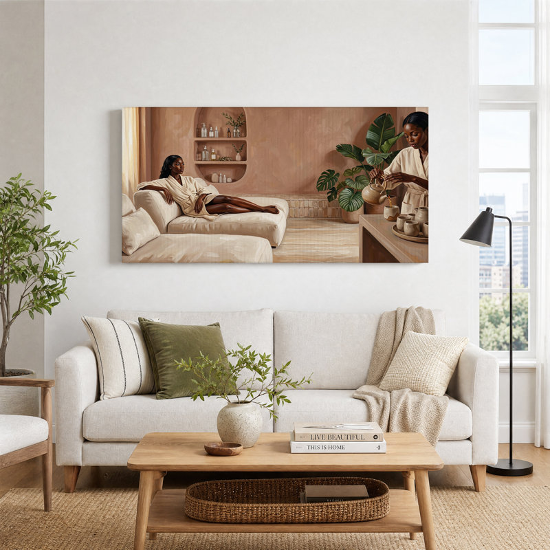 Deux femmes dans des robes qui versent du thé dans une salle de spa, art mural, 58“W x 28”H