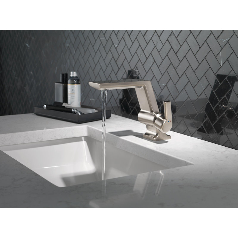 Pivotal Single Hole Bathroom Faucet with Drain Assembly and DIAMOND™ Seal Technology, Stainless