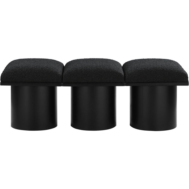 Banc rembourré Husnan, H 17,5 po x l 46,5 po x P 18 po, Noir, Tissu bouclé noir