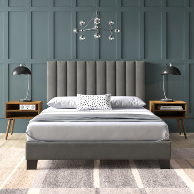 Ensemble de chambre avec lit plateforme 3 pièces Briaroaks